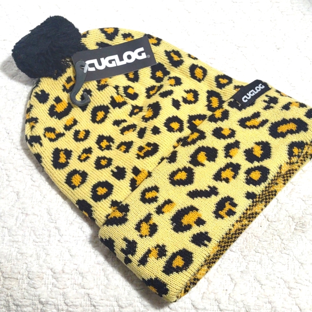 CUGLOG Leopard Knit Cap - Picture 4 of 4